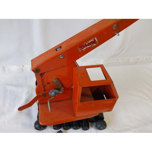 195 - vintage tin plate Triang crane