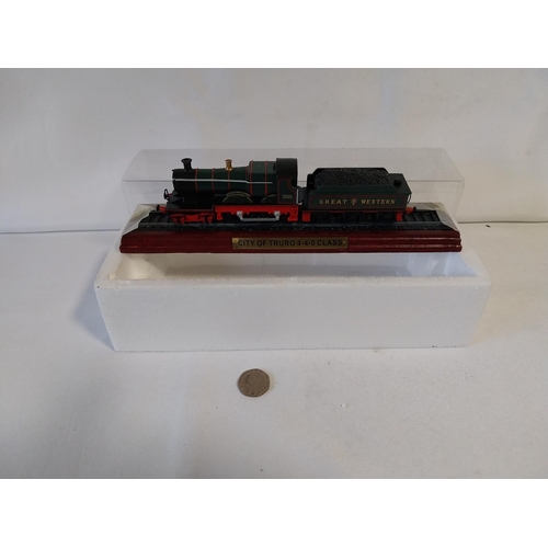 140 - Atlas Editions static model train OO gauge mint in box City of Truro 4-4-0 Class