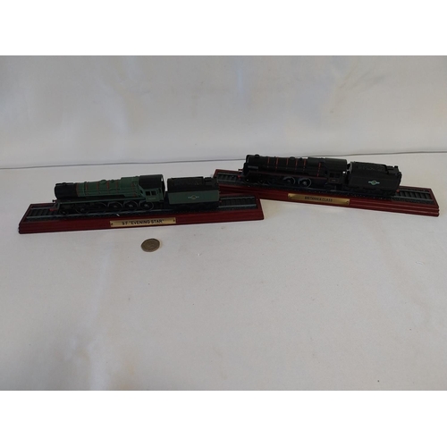 159 - 2 Atlas Editions static model train OO gauge 9F Evening Star & Britannia Class