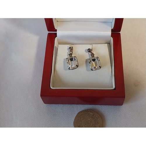 61 - 925 Silver earrings boxed