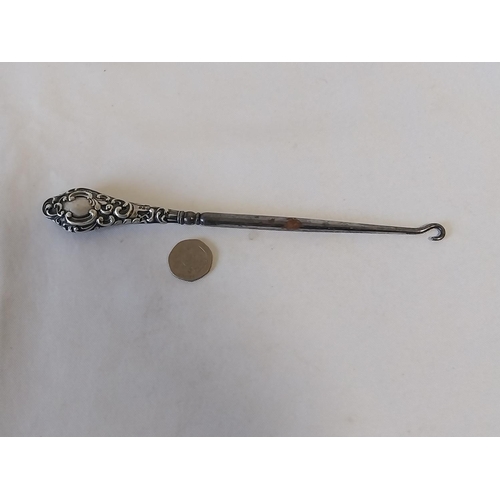 73 - HM Silver handled button hook c1907