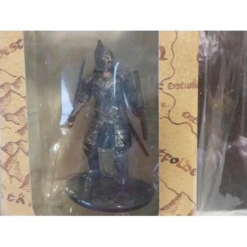 105 - Lord of The Rings Collectors Models hand painted scale replicas cast in lead issue 39 & 40