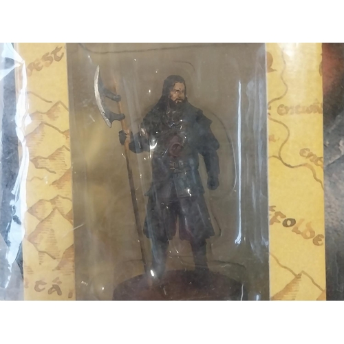 214 - Lord of The Rings Collectors Models hand painted scale replicas cast in lead issue 77 & 78