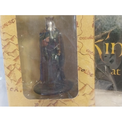 224 - Lord of The Rings Collectors Models hand painted scale replicas cast in lead issue 87 & 88