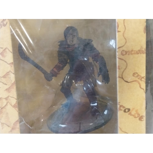 234 - Lord of The Rings Collectors Models hand painted scale replicas cast in lead issue 97 & 98