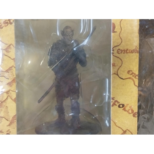 235 - Lord of The Rings Collectors Models hand painted scale replicas cast in lead issue 99 & 100