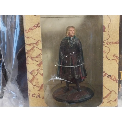 51 - Lord of The Rings Collectors Models hand painted scale replicas cast in lead issue 11 & 12