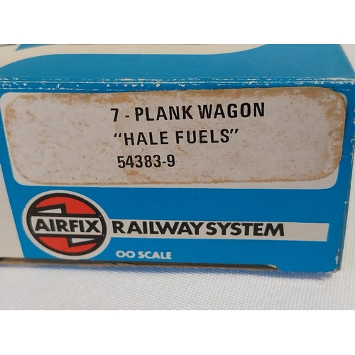 130 - Airfix OO Gauge 7-Plank Wagon boxed