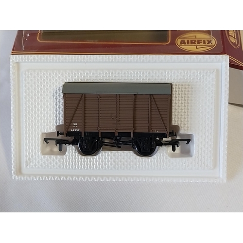 210 - Airfix GMR OO Gauge 12T Box Van boxed