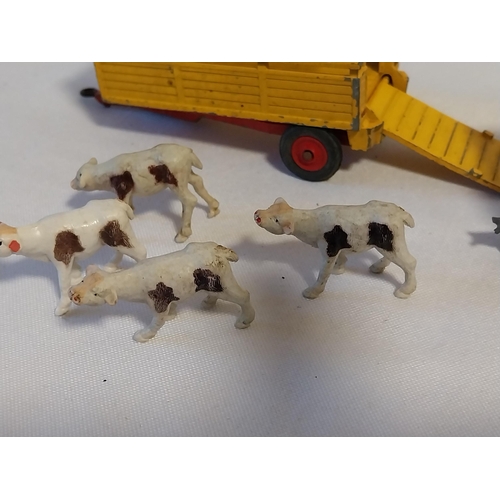 48 - Corgi Toys Beast Carrier with original cows