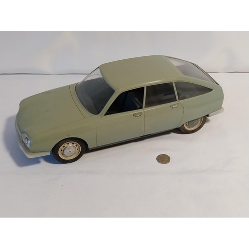 50 - Jouets Mont-Blanc Citroen GS friction car 1:18 scale