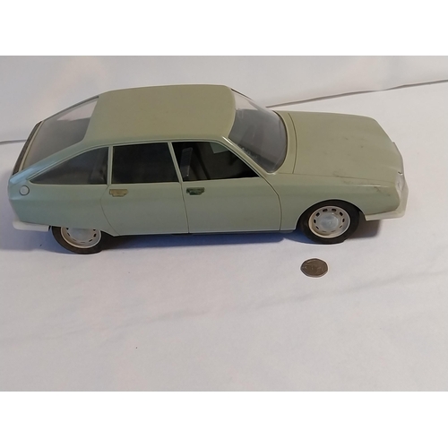 50 - Jouets Mont-Blanc Citroen GS friction car 1:18 scale