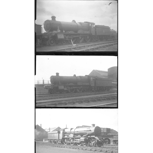 193 - Railway black & white GLASS negatives, larger format including 5 1/42 x 3 1/42, approx. 34 (1 has a ... 