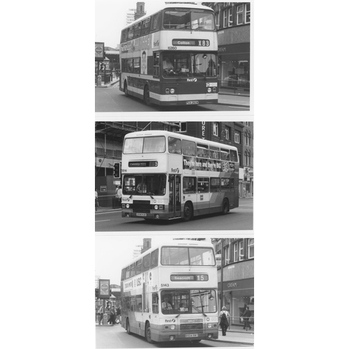 49 - U.K.Bus, Black & White ( a few colour noted) postcard size prints, approx. 200. A good record of bus... 