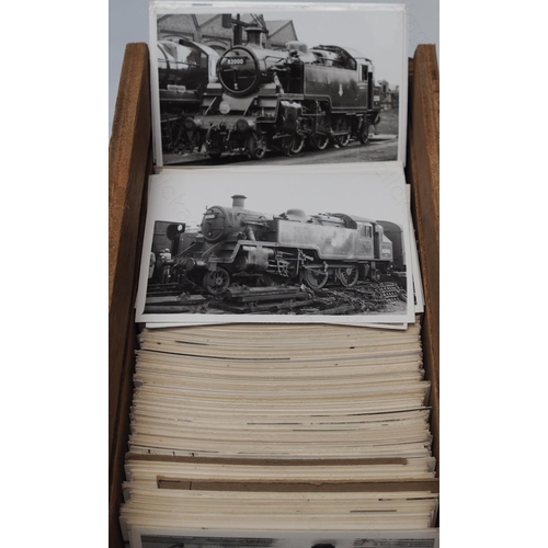 494 - B.R. Standard locomotives. A stunning and very comprehensive collection of approx. 1100, postcard si... 