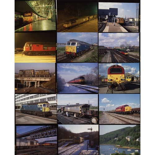 269 - Modern Traction. A good selection of modern traction. Approx. 550, excellent quality, original 6cm x... 