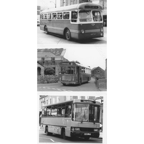 312 - Approx. 200 postcard size black & white and a few colour prints.
A good selection of UK Bus types an... 