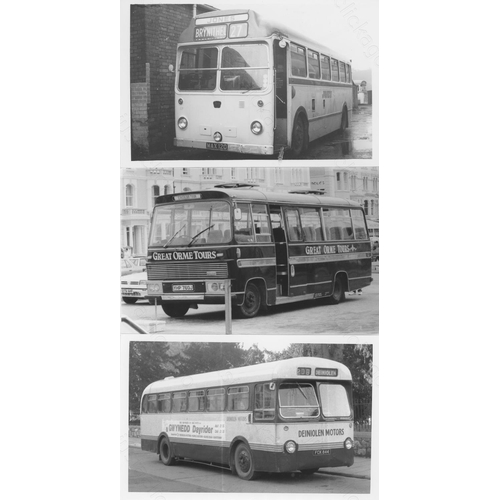 315 - Approx. 200 postcard size black & white and a few colour prints.
A good selection of UK Bus types an... 