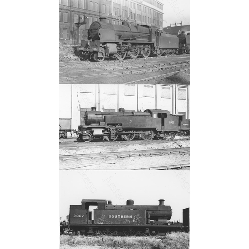 447 - Southern Railway locomotives. A stunning and very comprehensive collection of approx. 900, postcard ... 