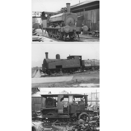 452 - Industrial locomotives. Approx. 280, black and white, postcard size prints. Note there are a few col... 