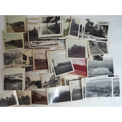 293 - Railway. An assortment of approx. 130 black and white and colour prints in mixed sizes. There are 2 ... 