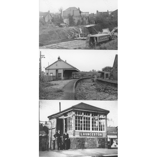 100 - Railway. Infrastructure. A small assortment of approx. 42, assorted sizes, black and white (a few co... 