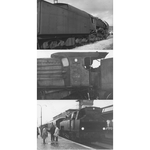 101 - Railway. Overseas Traction - France, Germany & Ireland. A small selection of black and white origina... 