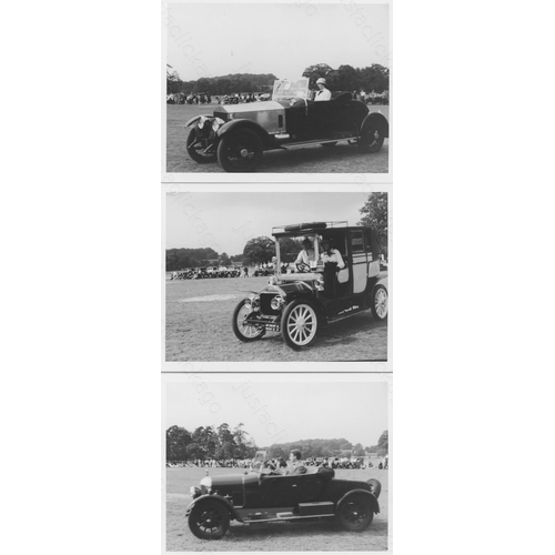 103 - Traction Engines and some vintage cars. Approx. 57, black and white and some colour prints in assort... 