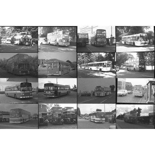 111 - U.K. Bus selection. Approx. 100, individual, 35mm black and white and a few colour negatives. There ... 