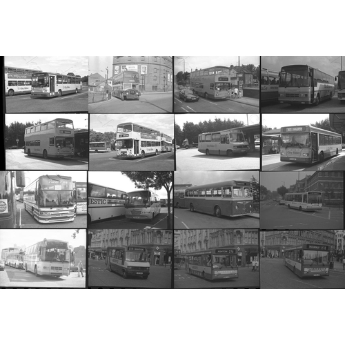 191 - U.K. Bus selection. Approx. 100, individual, 35mm black and white and a few colour negatives. The se... 