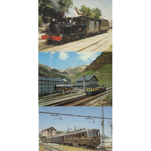 212 - Railway. Overseas Traction. A shoebox full of Approx. 1000+ colour prints (some black and white coll... 