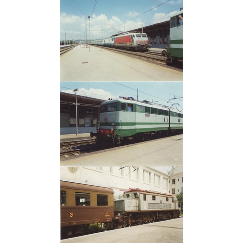 212 - Railway. Overseas Traction. A shoebox full of Approx. 1000+ colour prints (some black and white coll... 