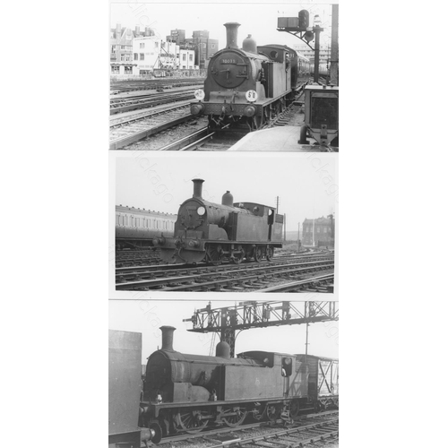 247 - Railway. B.R. Southern Region. Approx. 200, black and white, postcard size prints. Featuring BR (SR)... 