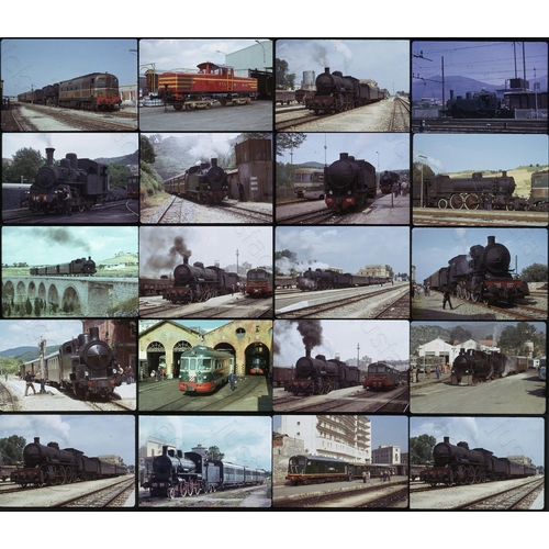 255 - Railway. Overseas Traction. A small selection approx. 50 x 35mm colour slides, on Kodak film stock. ... 