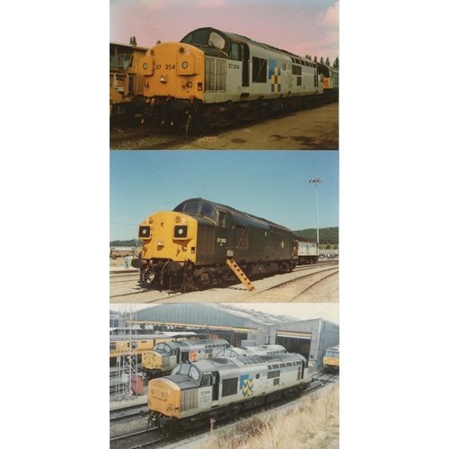 286 - Railway. Modern Traction. A large assortment of approx. 900, mostly 6