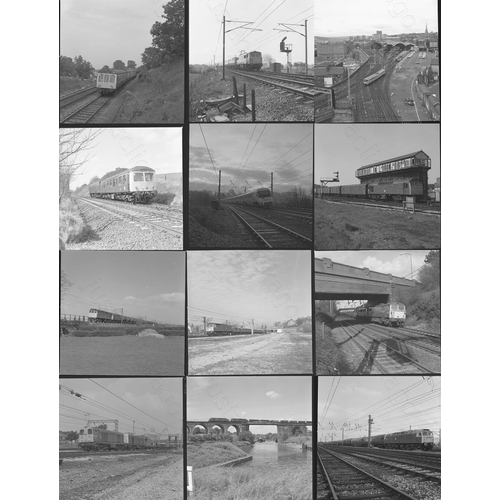 319 - Railway. Modern Traction. A good quality assortment of approx. 250, medium format, individual black ... 