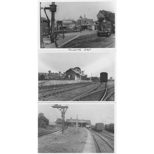 334 - Railway. A box of approx. 335 black and white prints and postcards, featuring ex Southern Railway lo... 