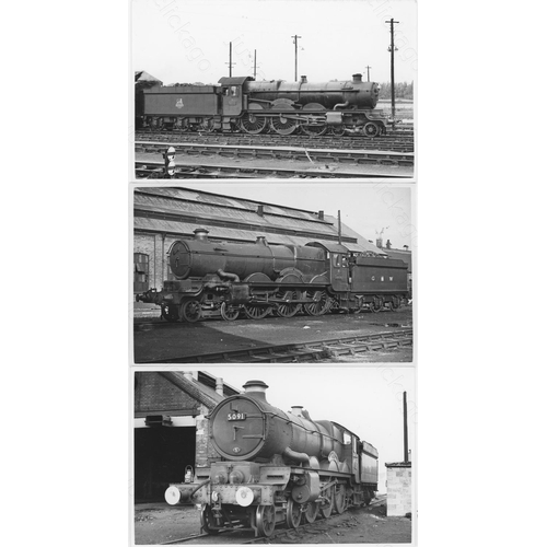 371 - Railway. ex GWR Steam. A fine collection of 100+ black and white, postcard size prints of ex GWR nam... 