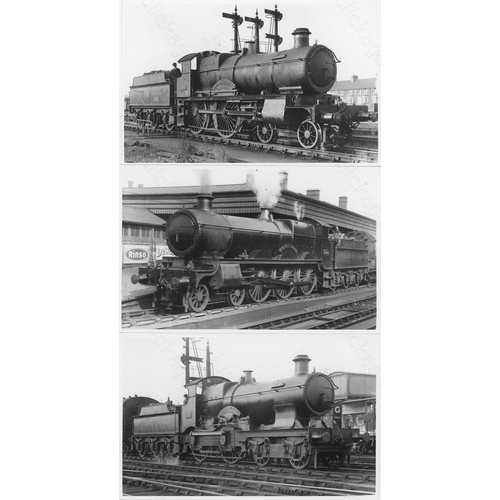 372 - Railway. ex GWR Steam. A fine collection of approx. 100 black and white, postcard size prints of ear... 