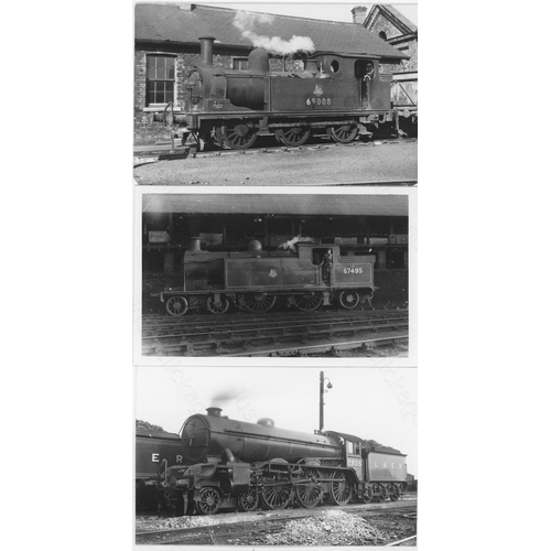 394 - Railway. Ex LNER/BR Steam. A good collection of 100+, black and white, postcard and smaller size pri... 