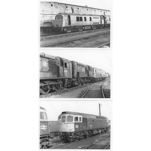 74 - Railway. Modern Traction. Approx. 200 black and white prints, most are 5