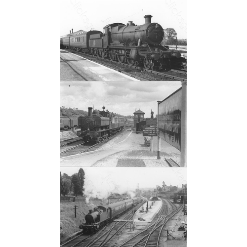 550 - Railway. G.W.R. steam. A good collection of approx. 900+,  black and white, postcard size prints, ho...