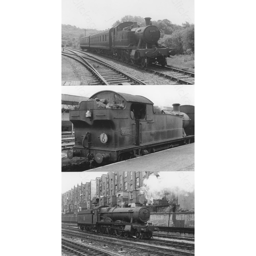 550 - Railway. G.W.R. steam. A good collection of approx. 900+,  black and white, postcard size prints, ho...