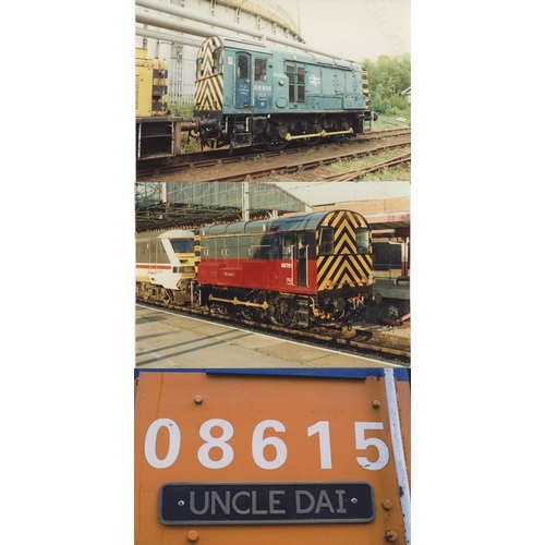 317 - Railway. Modern Traction.  A total of 5 flip photo albums containing approx. 600 colour, postcard si... 