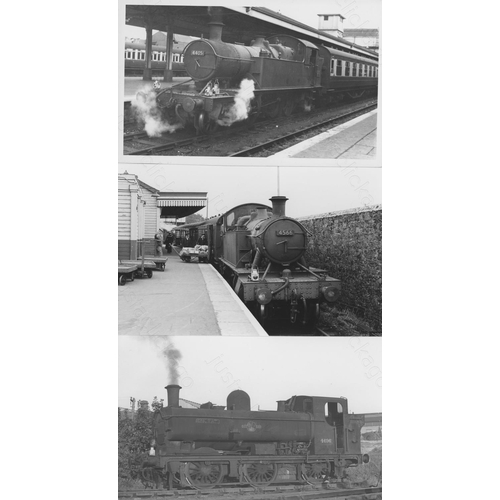 536 - Railway. G.W.R. Steam. A good collection of approx. 220, black and white, postcard size prints. The ... 