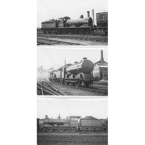 537 - Railway. L.N.E.R. Steam. A good collection of approx. 240, black and white, postcard size prints. Ap... 