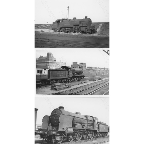 540 - Railway. Ex Southern Steam. A good collection of approx. 160, black and white, postcard size prints.... 