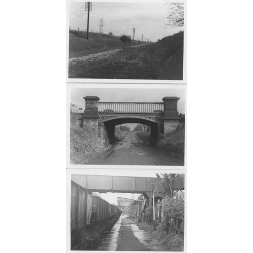 90 - Railway. Infrastructure. A very interesting lot of approx. 200 x black and white, medium format nega... 