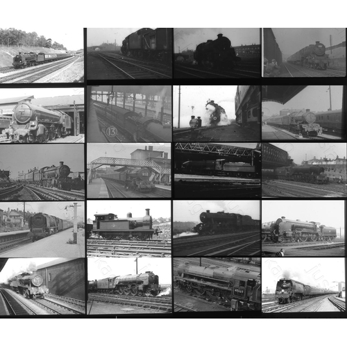 127 - Railway. BR Steam. An assortment of approx. 100 x 35mm black and white slides. Some slides are loose... 