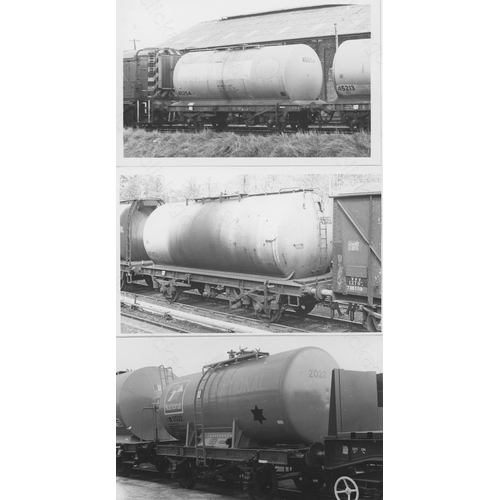 142 - Railway. Infrastructure - Wagons. A selection of approx. 200, black and white and colour prints, mos... 